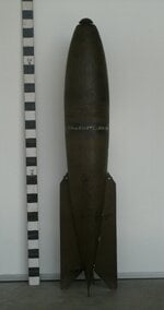 U.S. Mk II 20 lb bomb, empty .1.JPG