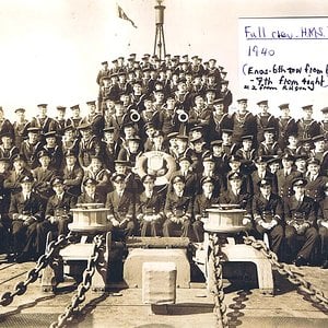 hms_tartar_full_crew_1940