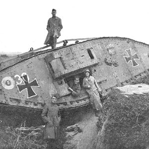 The Mark IV female tank captured and used by Germans named "Lotte", 1917 (3)