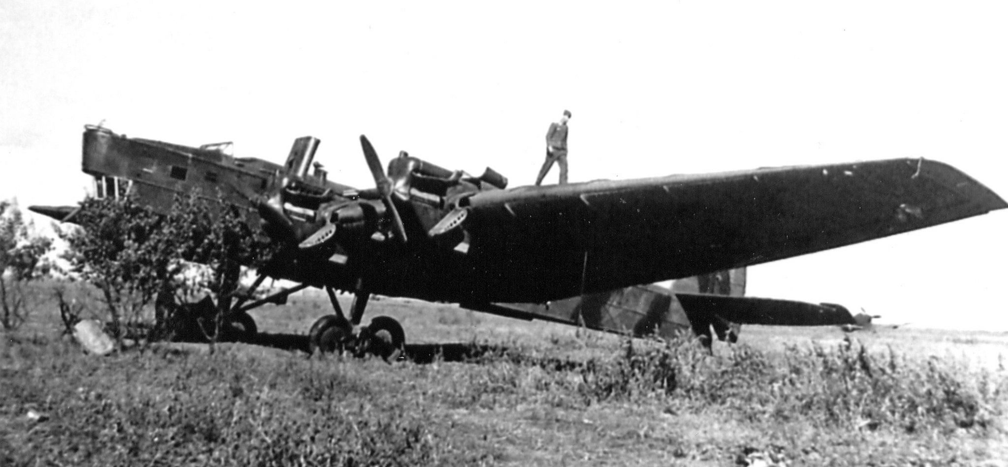 Soviet_TB-3_bomber