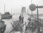 british_xxx_corps_cross_the_waal_river_728.jpg