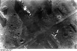 Bundesarchiv_Bild_183-J20511%2C_Russland%2C_Kampf_um_Stalingrad%2C_Luftangriff.jpg