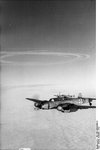 398px-Bundesarchiv_Bild_101I-659-6436-31%2C_Flugzeuge_Messerschmitt_Me_110.jpg