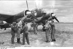 Bundesarchiv_Bild_101I-402-0265-03A%2C_Flugzeug_Junkers_Ju_88%2C_Startvorbereitung.jpg