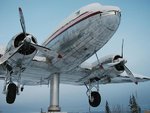 800px-Douglas_DC3.jpg