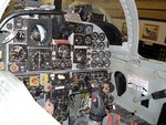 800px-CF-5_cockpit_CFB_Borden_1.jpg