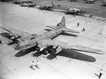 Boeing B-17 Flying Fortress 001.jpg