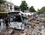gty_new_zealand_earthquake_9_nt_110222_ssh.jpg