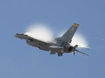 f16pullingvapor_198.jpg