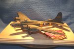 Finished B-17F Memphis Belle 001.JPG