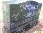 Joe_headstone1.jpg