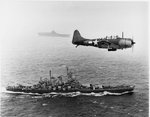 Douglas SBD Dauntless 004.jpg