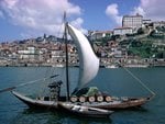 wine_boat__douro_river__portugal_194.jpg