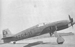 Heinkel He-100 008.jpg
