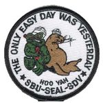 st2_seal_and_frog_121.jpg