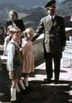 hitler_75_160.jpg