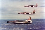 F-94C_Starfires_354th_FIS_1956.jpg