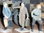 figurines.jpg
