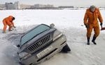 SUV in Ice.jpg