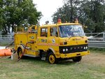 Queensland_Rural_Fire_Brigade_Toyota_Fuso_Yellow_Truck.jpeg