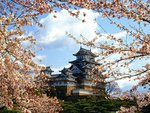 Himeji-jo Castle, Himeji, Kinki, Japan.jpg