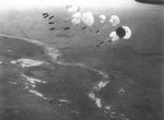 355fg Shuttle 100BG supply drop_18sep1944 [hovde].jpg