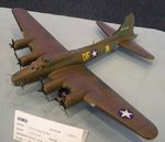 1_72_MOD _B17 Flying Fortress_6363.jpg