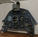 Me 109G panel with revi_3_small.jpg