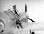 SL Art Yuile CO 118SQN RCAF 1943.jpg