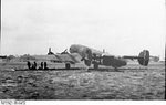 220px-Bundesarchiv_Bild_141-0068%2C_Flugzeug_Junkers_Ju_89.jpg