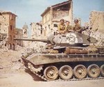 m24chaffee1.jpg