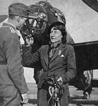 Melitta-Grafin-Schenk-von-Stauffenberg-plane-sergeant.jpg Melitta-Grafin-Schenk-von-Stauffenberg-plane-sergeant.jpg