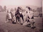 Audie Murphy with doberman Private2.jpg