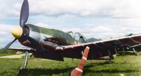 Focke-Wulf-Fw-190D9-JV44-Germany-1945-01-Rosso-13-1024x554.jpg