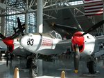 25381659-l_173.jpg