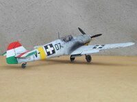 Me Bf 109F-4, EC1-1, Rossosh, début 1943, Adt Chf D. Szentgyörgyi_1.JPG