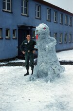157 Ord Det barracks, Neil Albaugh & T-Rex Nov 1962.jpg