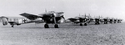 1-Bf-110G-ZG26.1-(W5+)-Bad-Lippspringe-1943-01.jpg