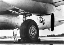 Convair XB-36 Peacemaker '213570'.png