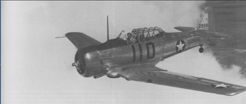 At-6C '132809' Laredo, Texas May 1943 .png