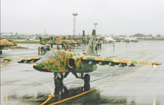 Czechia AF Sukhoi Su-25K '9013' England 1993 AIRHIS.png