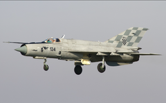 Croatia AF Mikoyan-Gurevich MiG-21bisD '134' 2016 AIRHIS.png