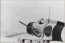 Mitsubishi A5M4 'W-102' flown by PO1c Matsuo Hagiri IJN SOryu November 1939 JPSUOH.png