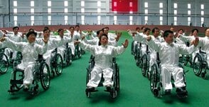 2009sp_fea_taichi11.jpg
