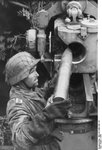 Bundesarchiv_Bild_101I-496-3491-36,_Frankreich,_Flak-Geschütz.jpg