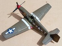 North American P-51B-7-NA Mustang, 8AF, 336FS, 4FG, Debden, mars-avril 1944, Cne Dominic S. Ge...jpg