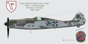 Focke-Wulf-Fw-190D9-Stab-IV.JG3-Blue-2-Prenzlau-Apr-1945-0A.jpg