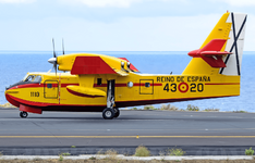 Canadair CL-215T '1113' Spanish AF La Palma May 10 2018 AIRF.png