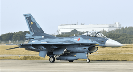 Mitsubishi F-2A '13-8520' Japan 2012 AIRFI.png