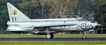 Lightning %22XN774:C of No.19 Sqn at RAF Gutersloh 1965 SAAL.png